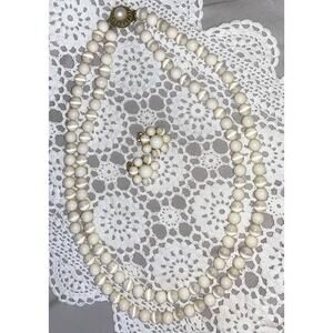 VINTAGE necklace & clip earrings